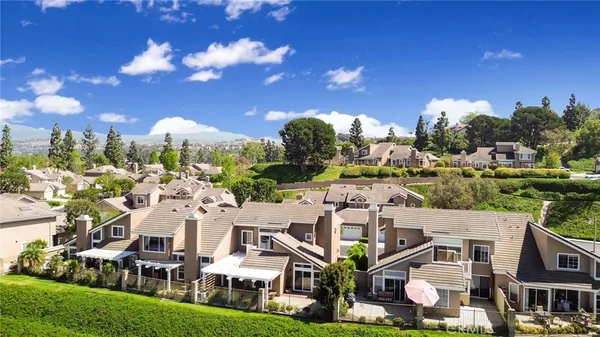 $1,180,000 | 6117 Garnet Circle, Anaheim, CA 92807