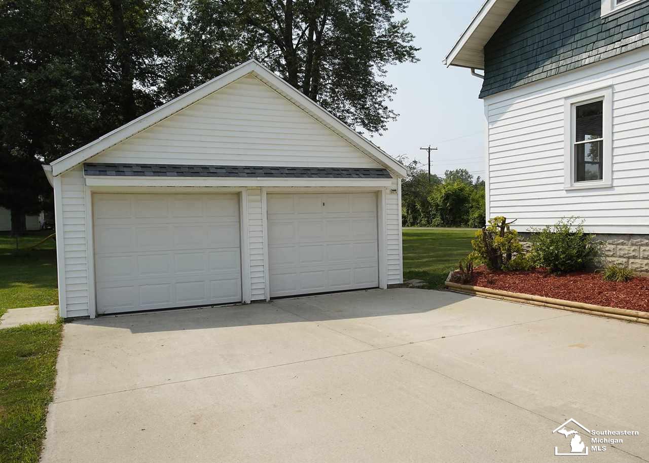 531 West Temperance Road Temperance, MI 48182 - Photo 5 of 40