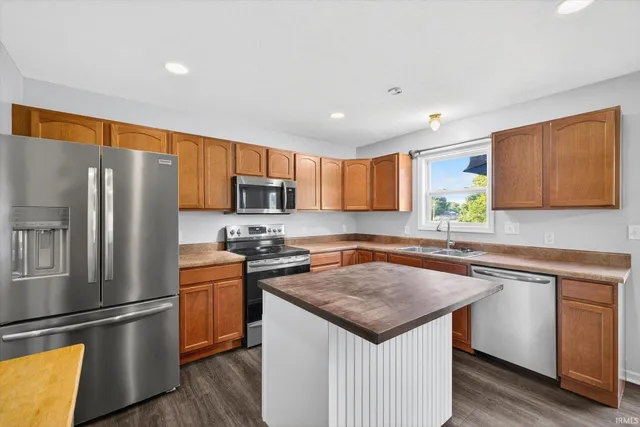 $404,900 | 7100 West Drift Court, Bloomington, IN 47404