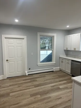 $3,850 | 52 Washington Street, Unit 1, Westwood, MA 02090