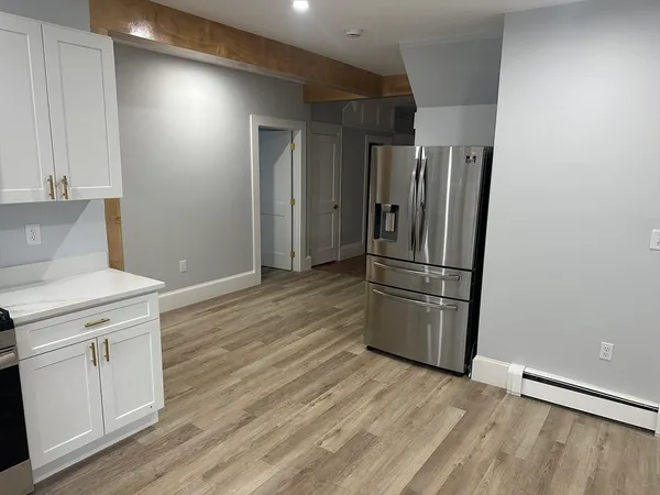 $3,850 | 52 Washington Street, Unit 1, Westwood, MA 02090