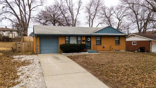 $180,000 | 13704 East 41st Terrace South, Independence, MO 64055