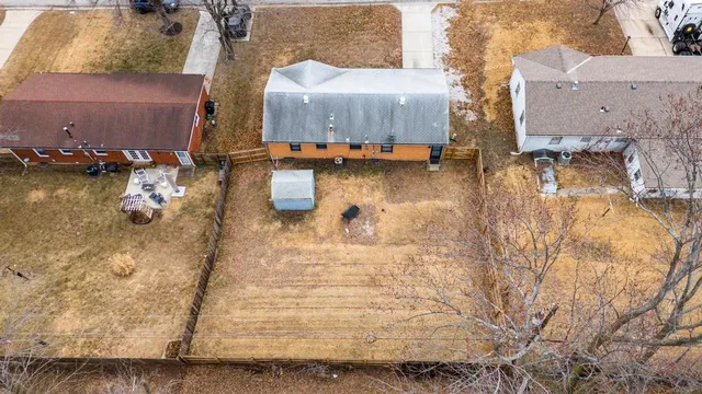 $180,000 | 13704 East 41st Terrace South, Independence, MO 64055