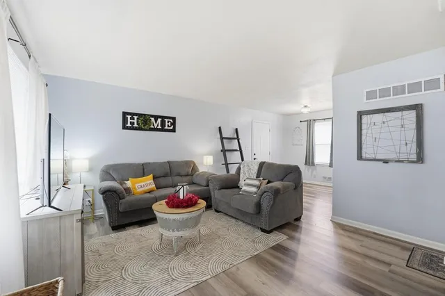 $180,000 | 13704 East 41st Terrace South, Independence, MO 64055