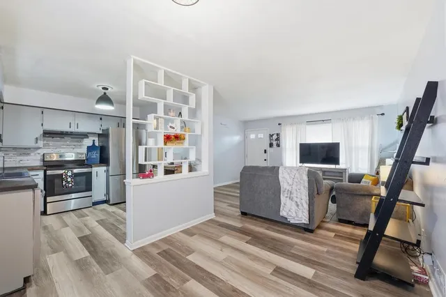 $180,000 | 13704 East 41st Terrace South, Independence, MO 64055