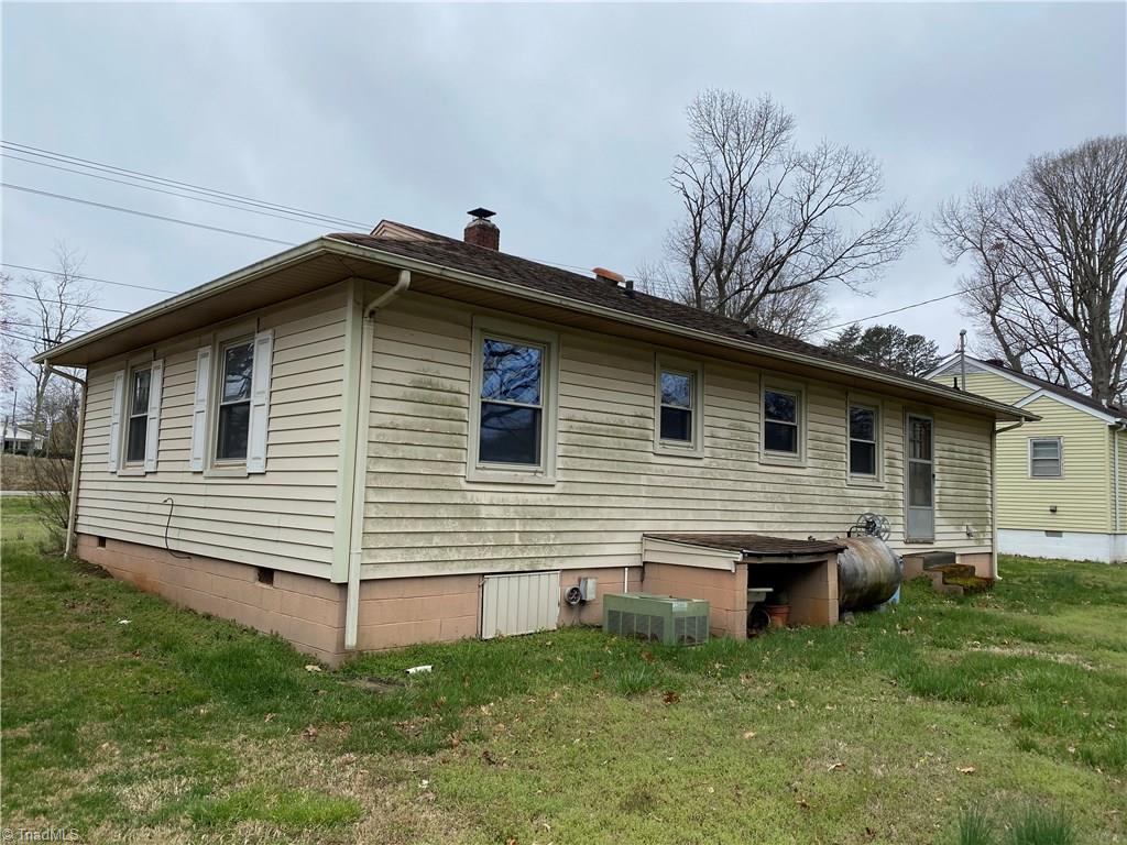 8725 Broad Street Rural Hall, NC 27045 - Photo 3 of 17 Rear View