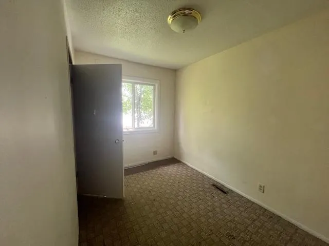 $139,900 | 205 Riverside Boulevard, Amery, WI 54001