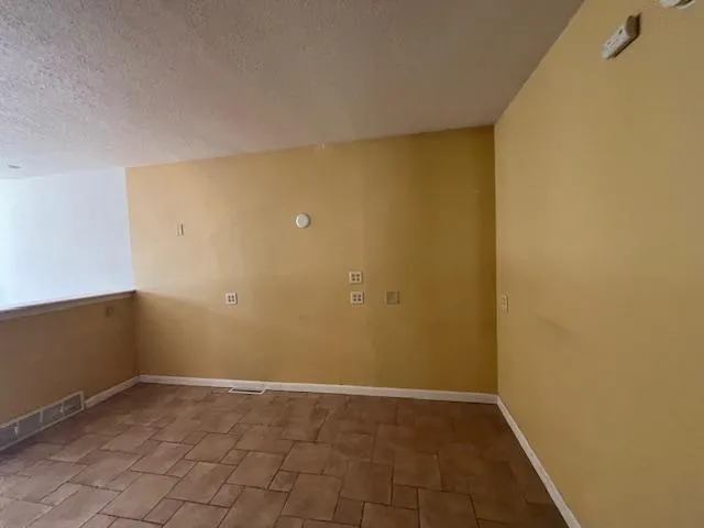 $139,900 | 205 Riverside Boulevard, Amery, WI 54001