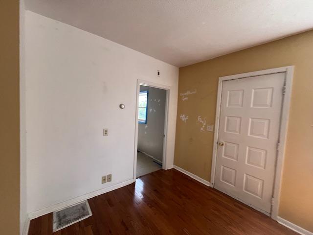 205 Riverside Boulevard Amery, WI 54001 - Photo 10 of 17