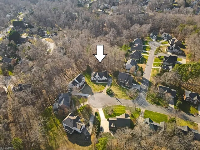 $575,000 | 3003 Lodge Drive, Jamestown, NC 27282