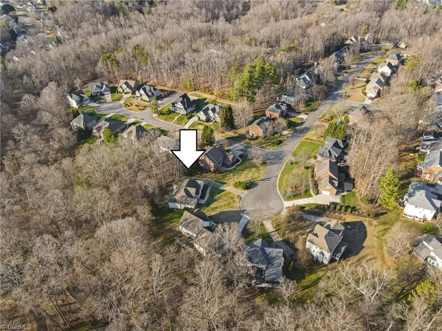 $575,000 | 3003 Lodge Drive, Jamestown, NC 27282