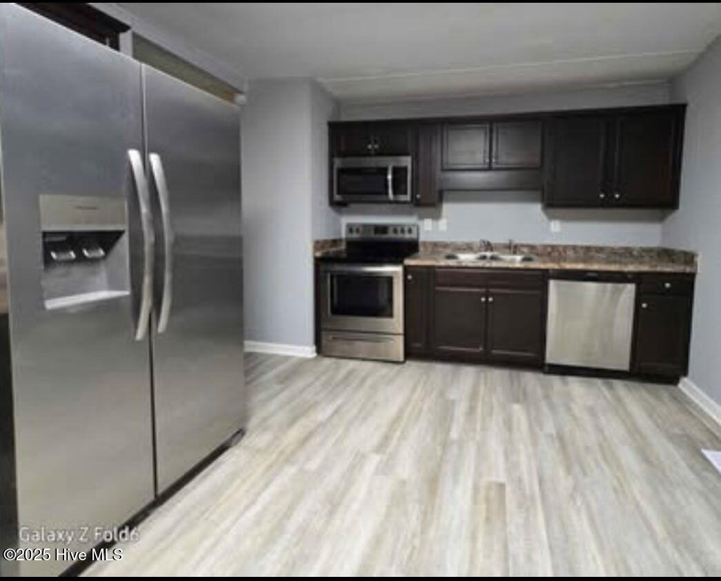 18 Crown Point Road Hubert, NC 28539 - Photo 2 of 25 Gallery Image 2