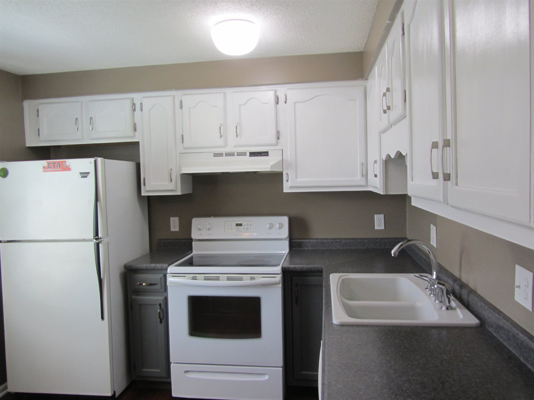 6332 Wood Rim Run Fort Wayne, IN 46825 - Photo 18 of 25 Gallery Image 18