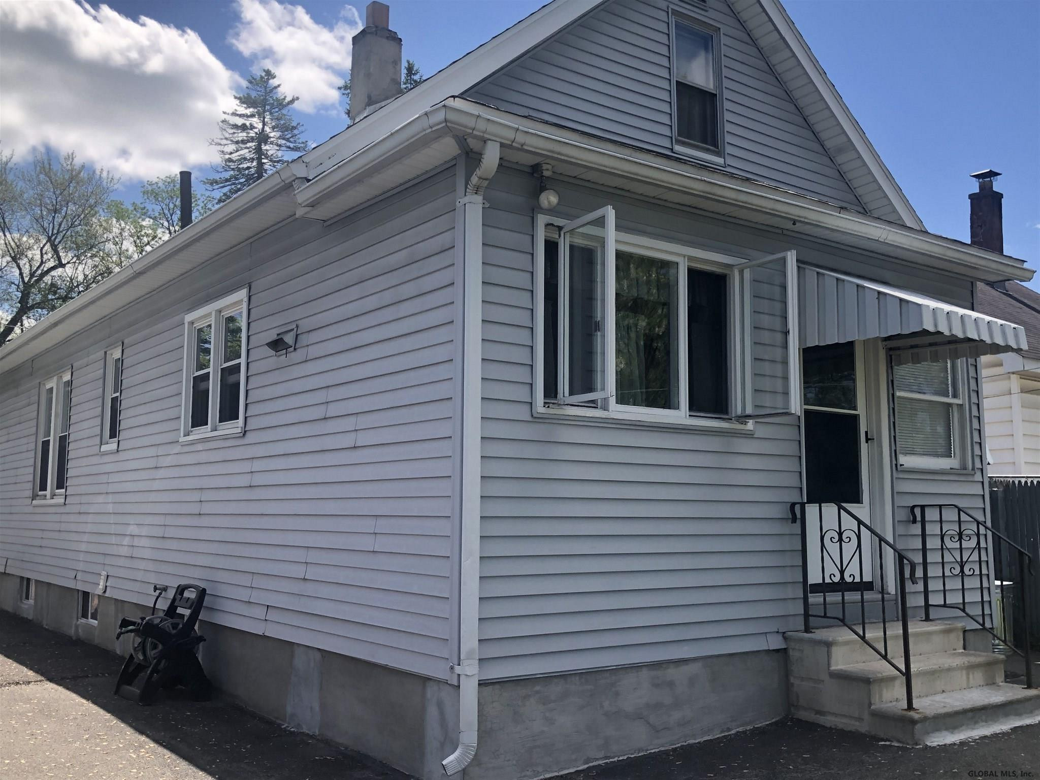 775 Curry Road Rotterdam, NY 12306 - Photo 14 of 16 Photo 14