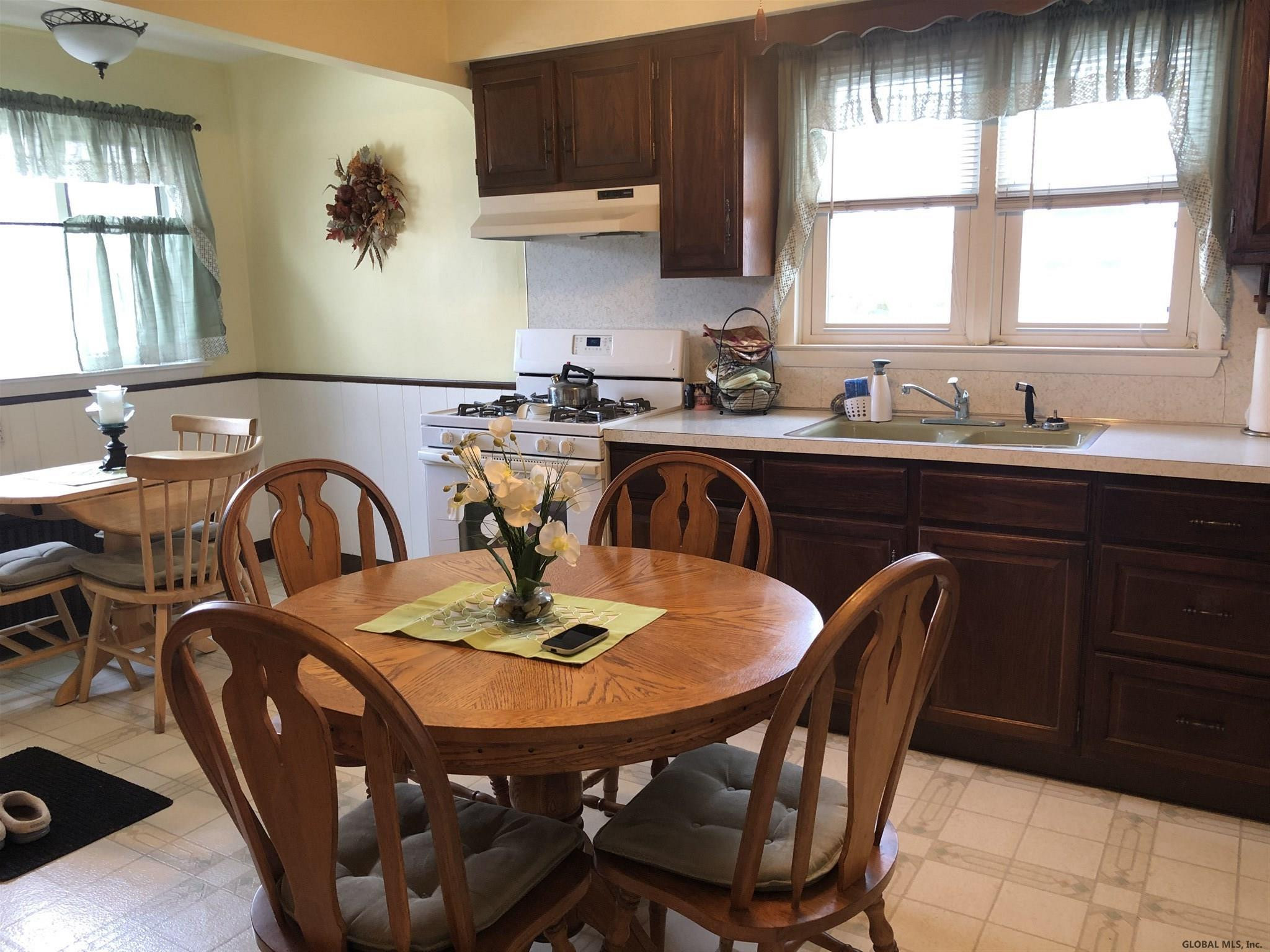 775 Curry Road Rotterdam, NY 12306 - Photo 7 of 16 Photo 7