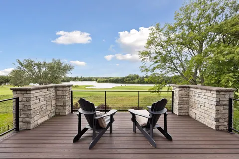 $2,250,000 | 1820 Annika Drive North, Lake Elmo, MN 55042