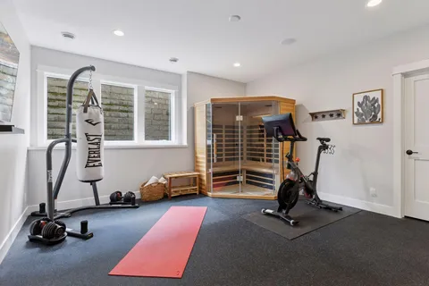 $2,250,000 | 1820 Annika Drive North, Lake Elmo, MN 55042