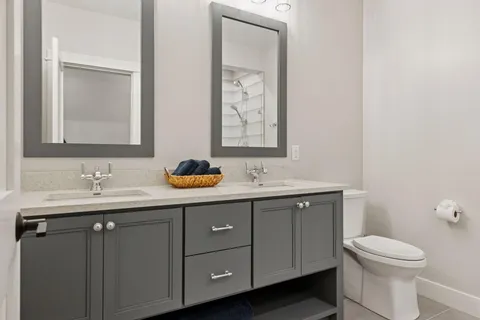 $2,250,000 | 1820 Annika Drive North, Lake Elmo, MN 55042