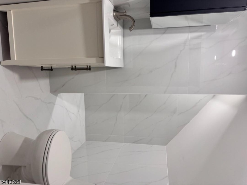 72 Chestnut Street Montclair, NJ 07042 - Photo 3 of 14