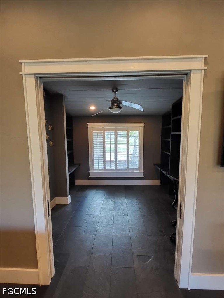2257 Regal Way Naples, FL 34110 - Photo 15 of 20