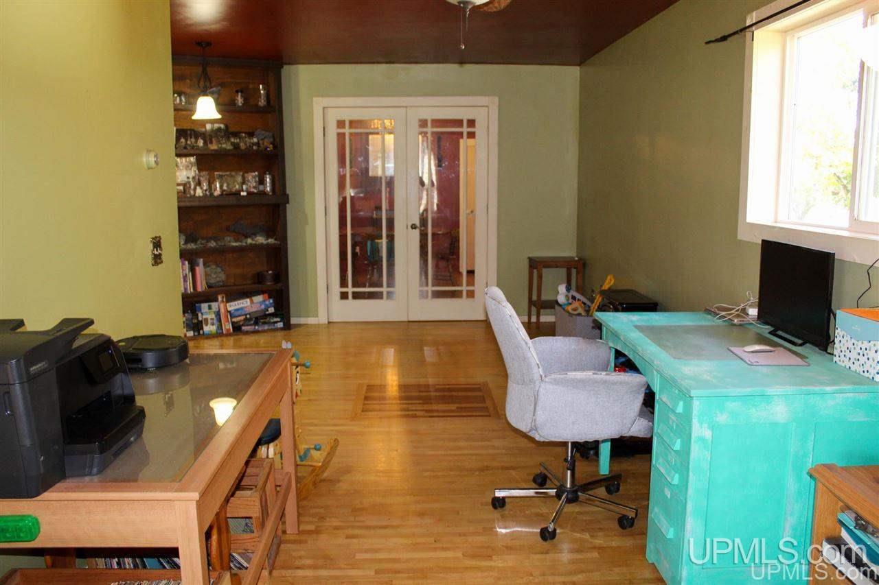 54537 Pontiac Road Hancock, MI 49930 - Photo 28 of 50