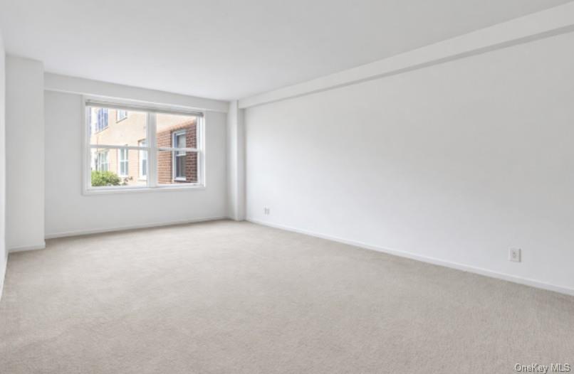 240 Garth Road, Unit 2G2 Scarsdale, NY 10583 - Photo 14 of 25 Large primary bedroom