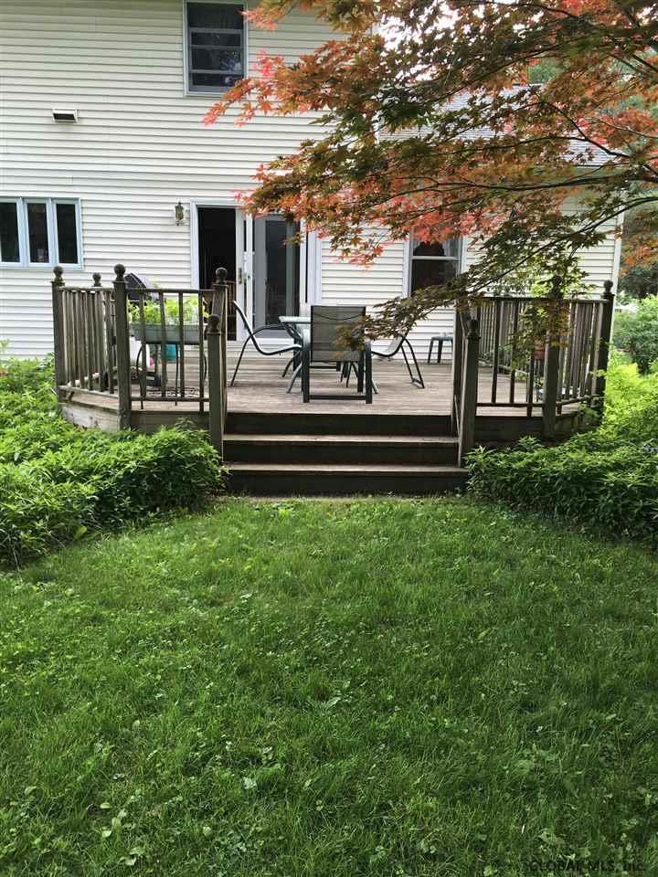7 Elwood Road Bethlehem, NY 12054 - Photo 16 of 18 Photo 16