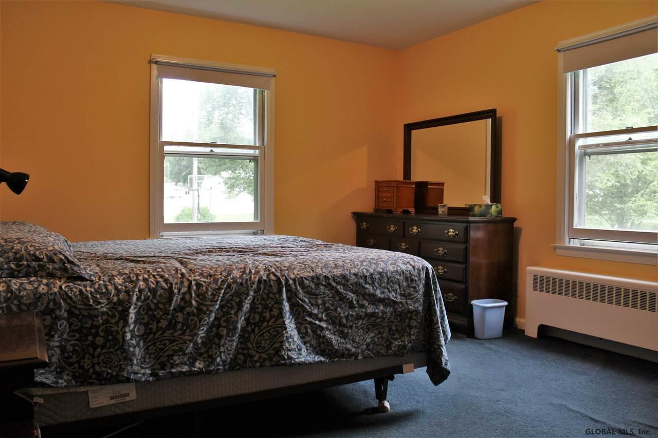 7 Elwood Road Bethlehem, NY 12054 - Photo 9 of 18 Photo 9