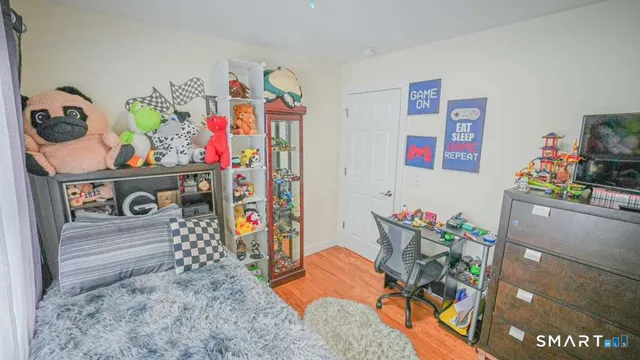 $695,000 | 2 Kevin Drive, Danbury, CT 06811