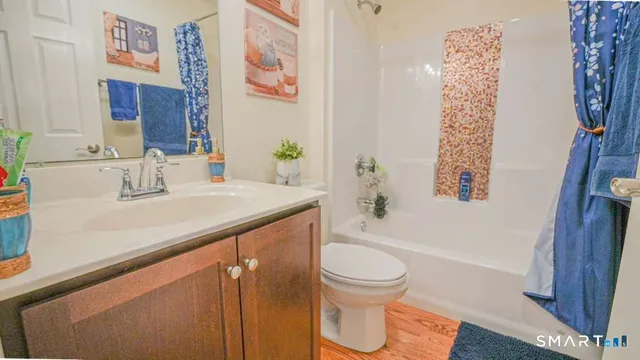 $695,000 | 2 Kevin Drive, Danbury, CT 06811