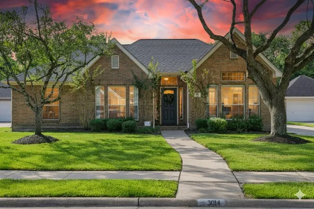 $349,990 | 3014 Cherry Mill Court, Houston, TX 77059