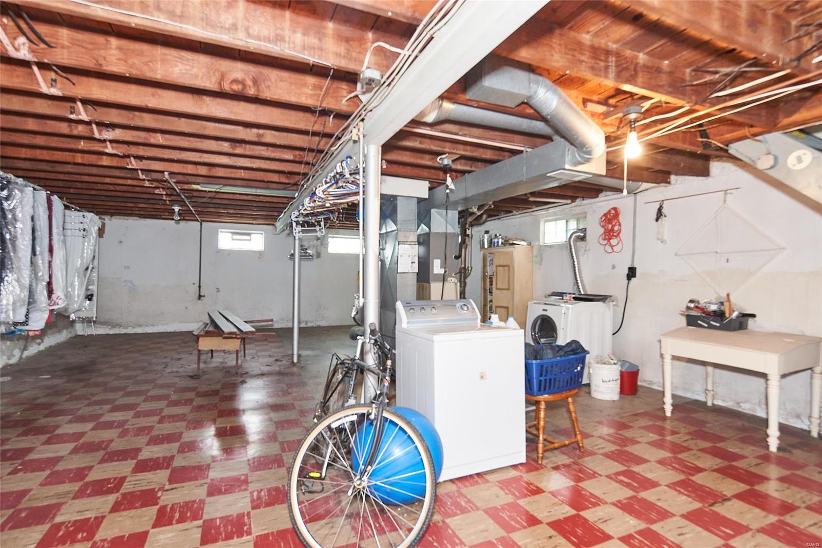 6927 Morgan Ford Road St. Louis, MO 63116 - Photo 11 of 14 Gallery Image 11