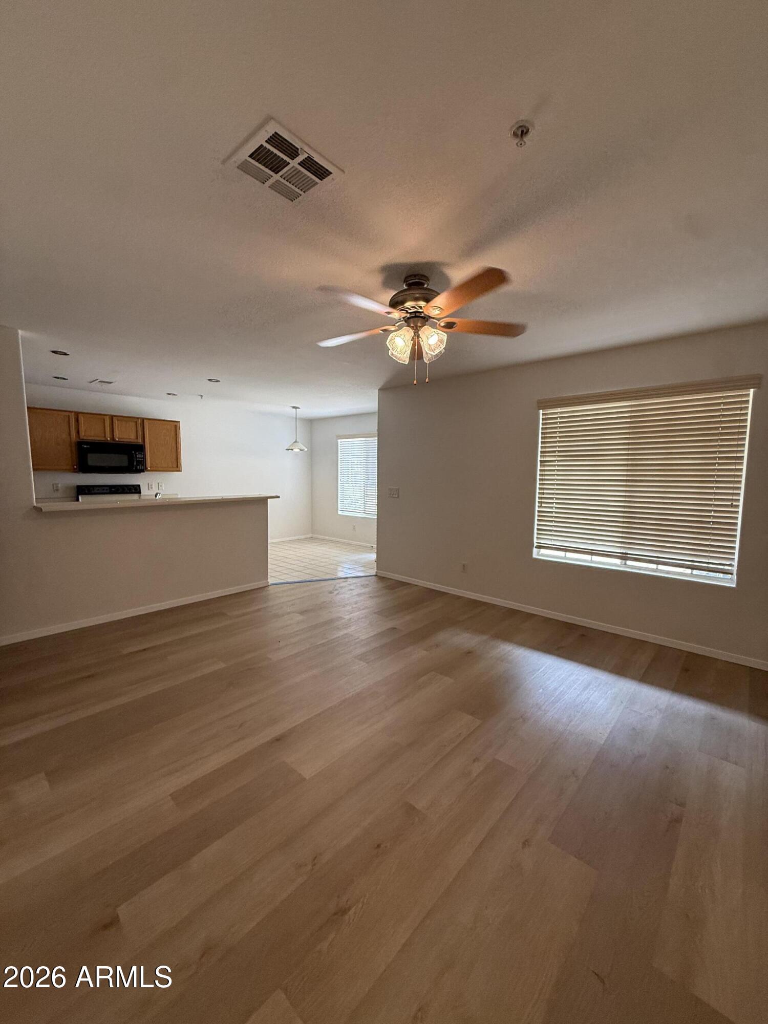 255 South Kyrene Road, Unit 140 Chandler, AZ 85226 - Photo 4 of 19 Living Room