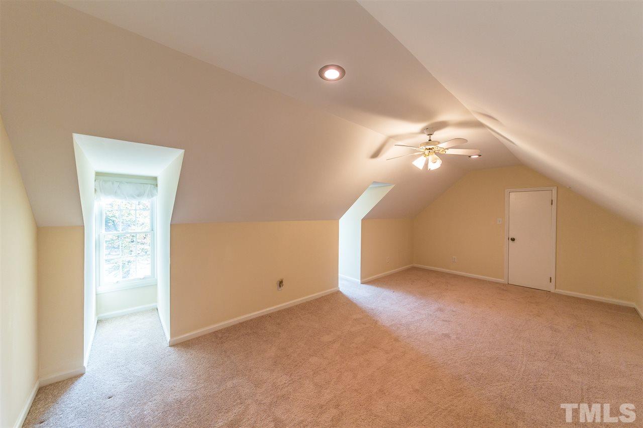 8236 Bells Lake Road Apex, NC 27539 - Photo 13 of 25 Gallery Image 13