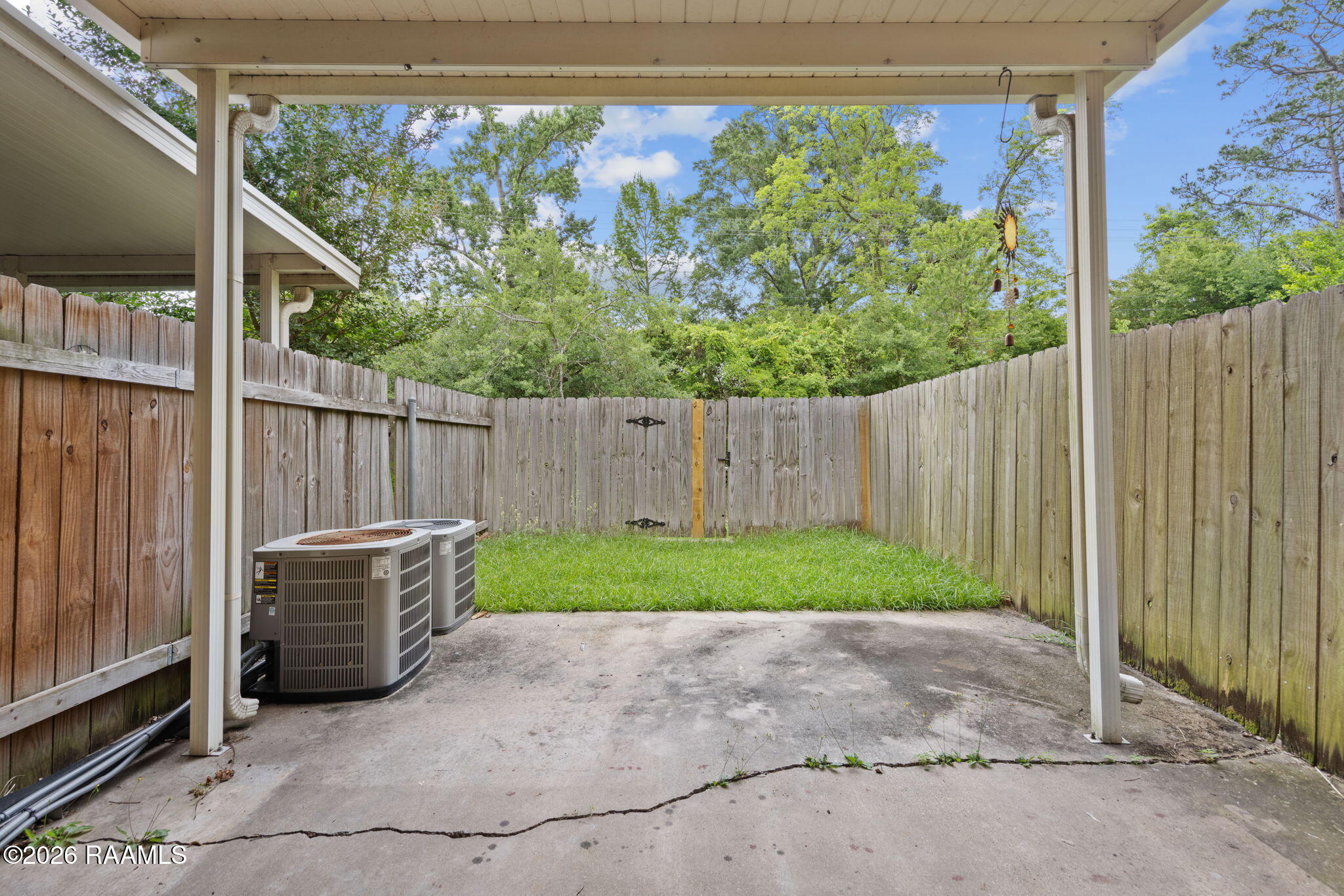 451 Rena Drive Lafayette, LA 70503 - Photo 8 of 11 20-web-or-mls-451 Rena Dr-20