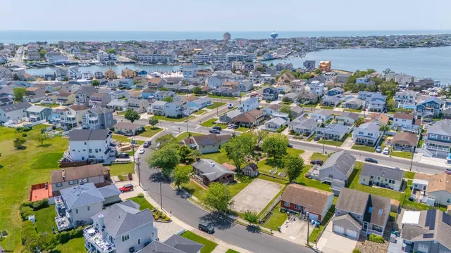$1,100,000 | 502 Caverly Drive, Brigantine, NJ 08203