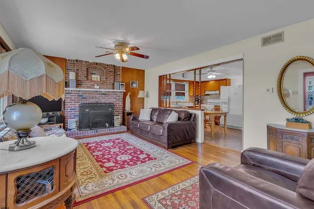 $1,100,000 | 502 Caverly Drive, Brigantine, NJ 08203