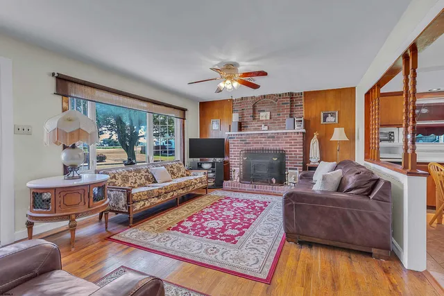 $1,100,000 | 502 Caverly Drive, Brigantine, NJ 08203