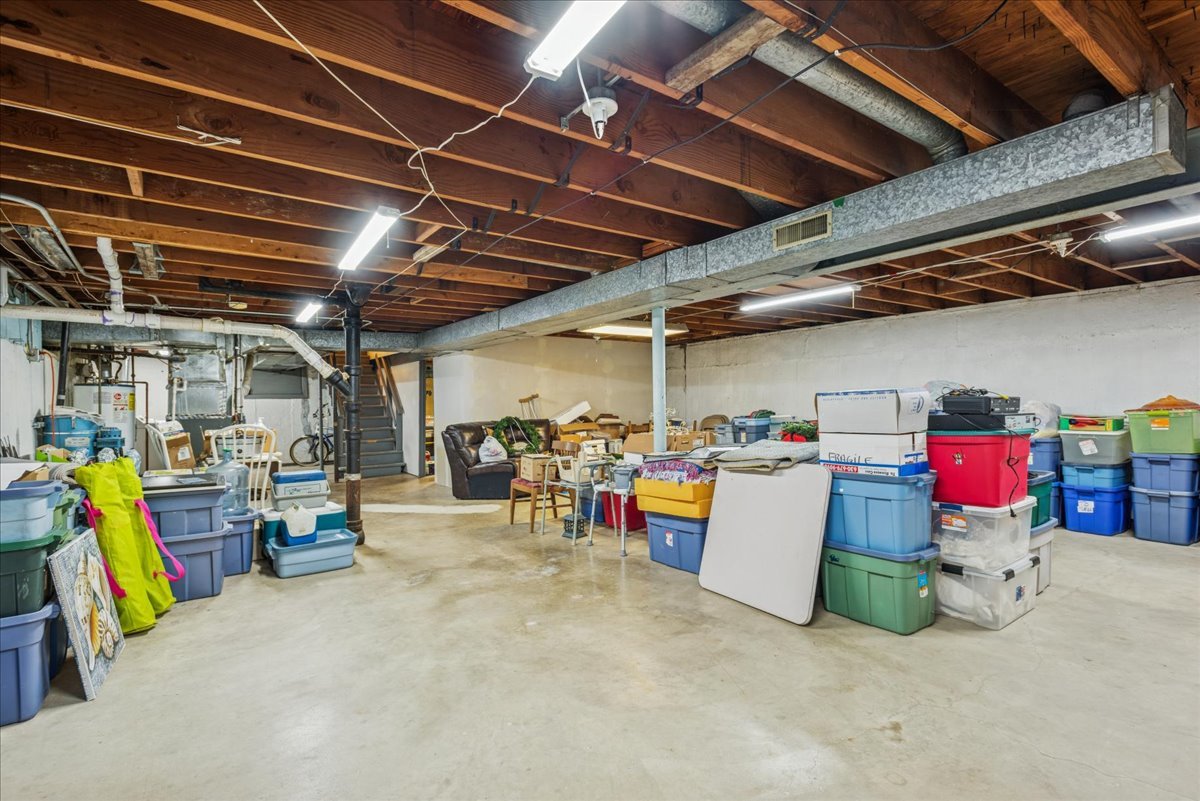 512 Busse Road Mount Prospect, IL 60056 - Photo 18 of 24 a view of storage and utility room