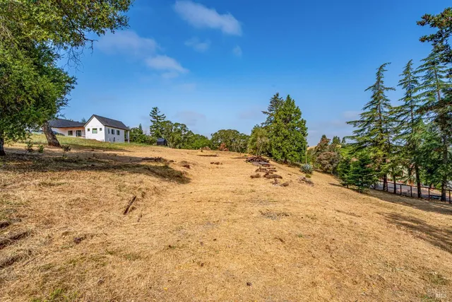 $395,000 | 4187 Bayberry Drive, Santa Rosa, CA 95404