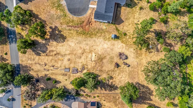 $395,000 | 4187 Bayberry Drive, Santa Rosa, CA 95404