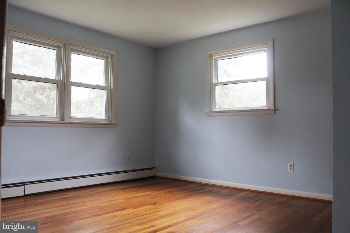 516 Brandywine Road Lancaster, PA 17603 - Photo 8 of 14 Gallery Image 8
