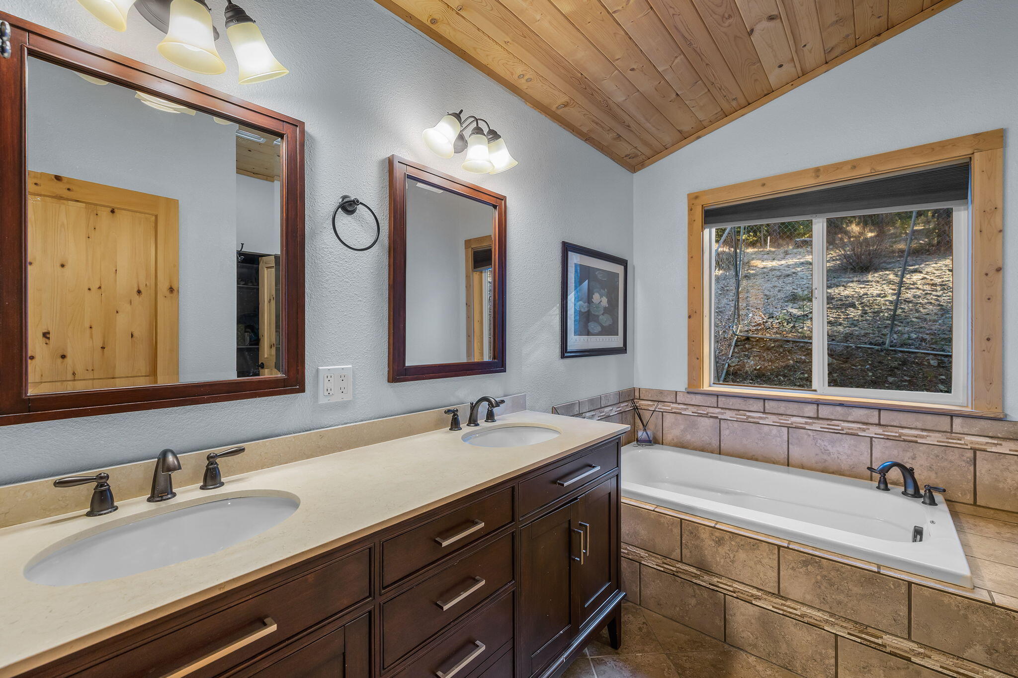 26508 Rainbow Road Canyon City, OR 97820 - Photo 16 of 57 16