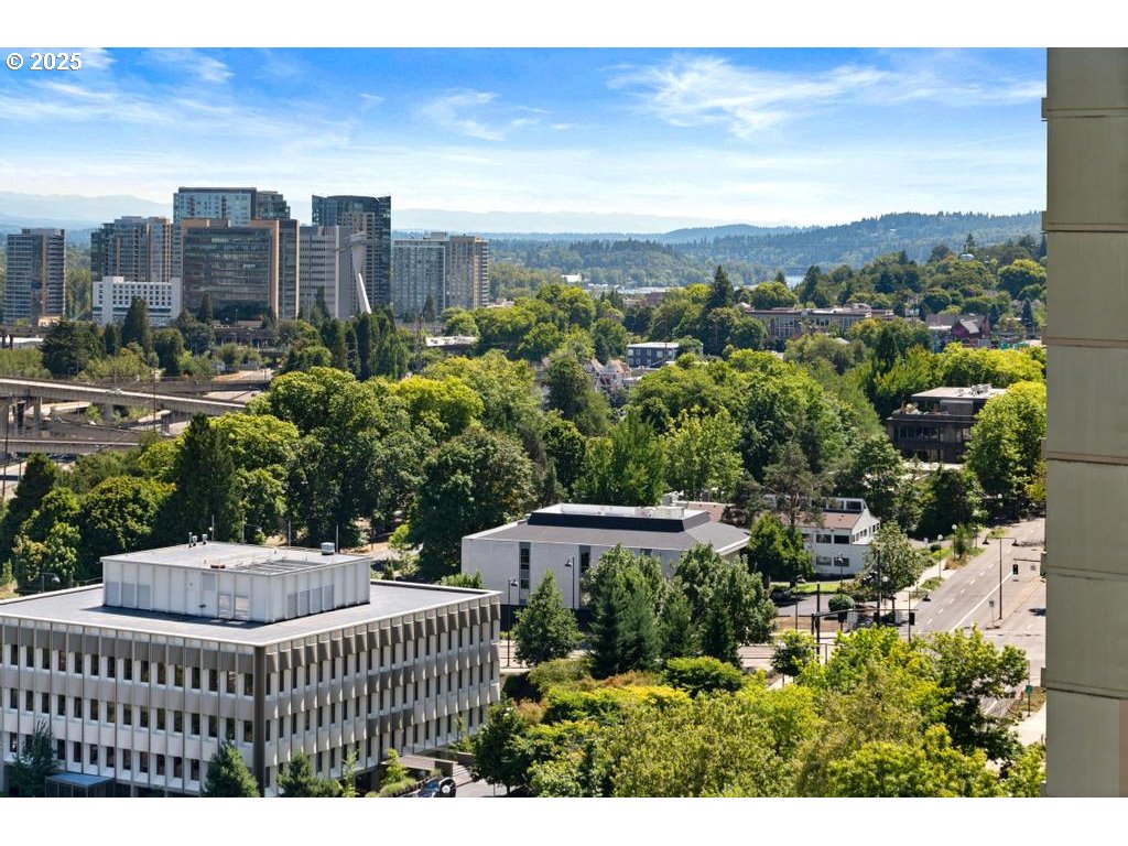255 Southwest Harrison Street, Unit 17H Portland, OR 97201 - Photo 12 of 48