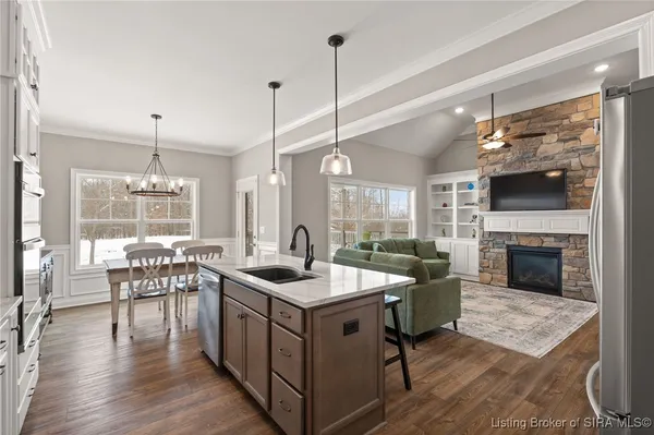 $579,900 | 1739 Augusta Parkway, Henryville, IN 47126