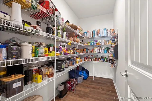 $579,900 | 1739 Augusta Parkway, Henryville, IN 47126