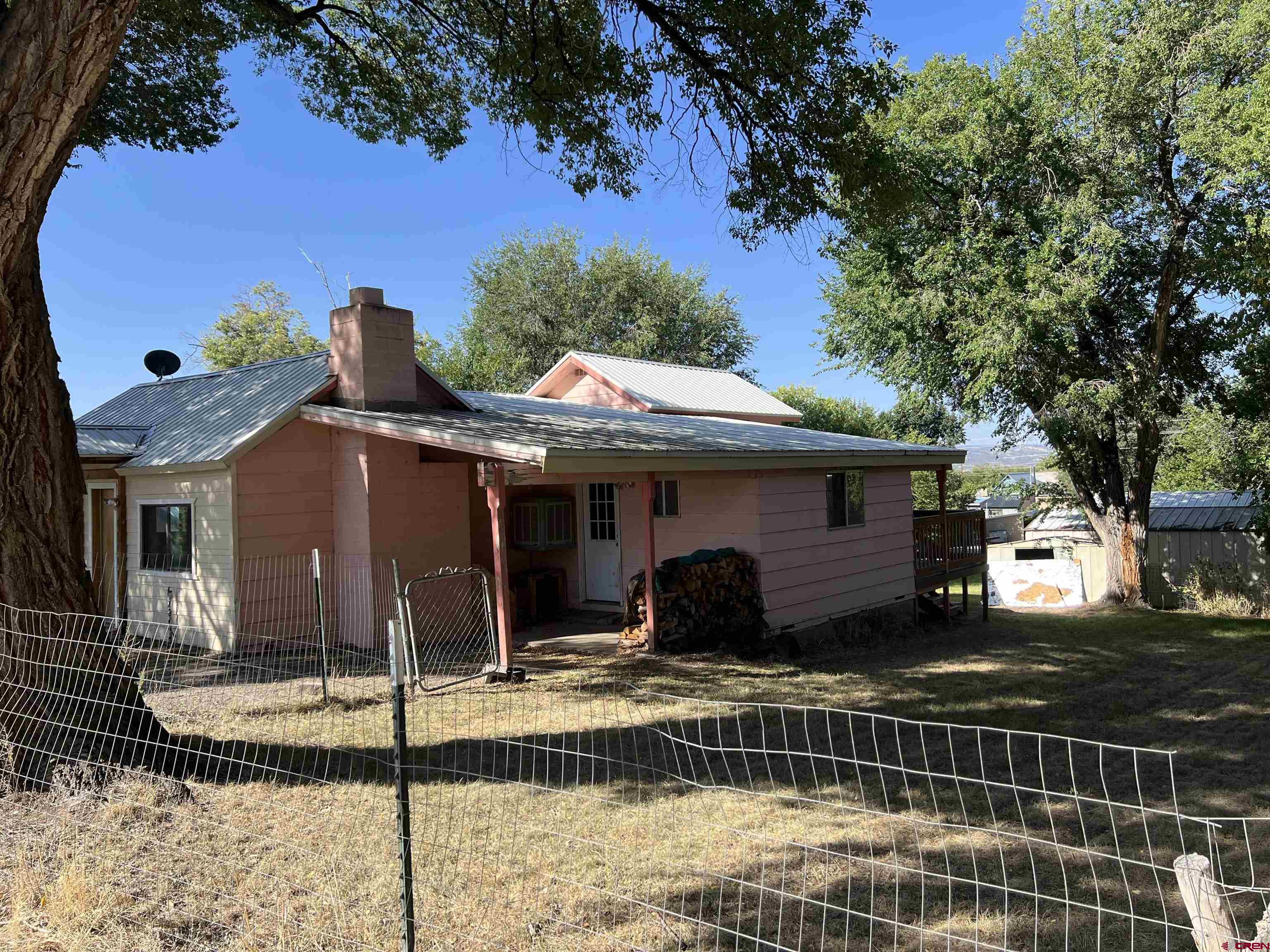 460 Fox Street Nucla, CO 81424 - Photo 6 of 35