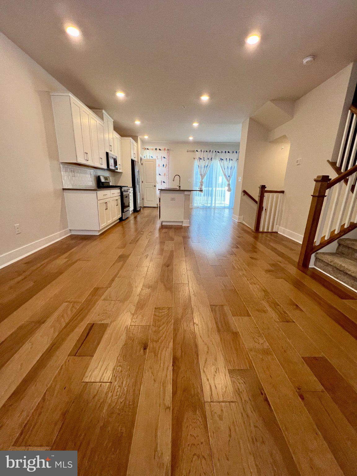 806 Pecan Road Spring City, PA 19475 - Photo 3 of 18 Gallery Image 3