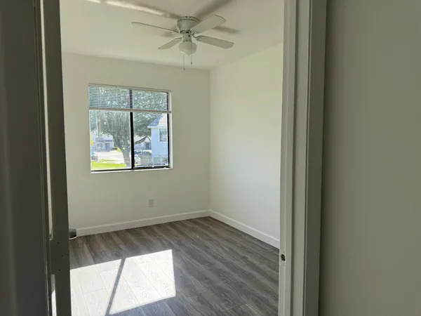 $2,400 | 2103 Wharf Lane, Greenacres, FL 33463