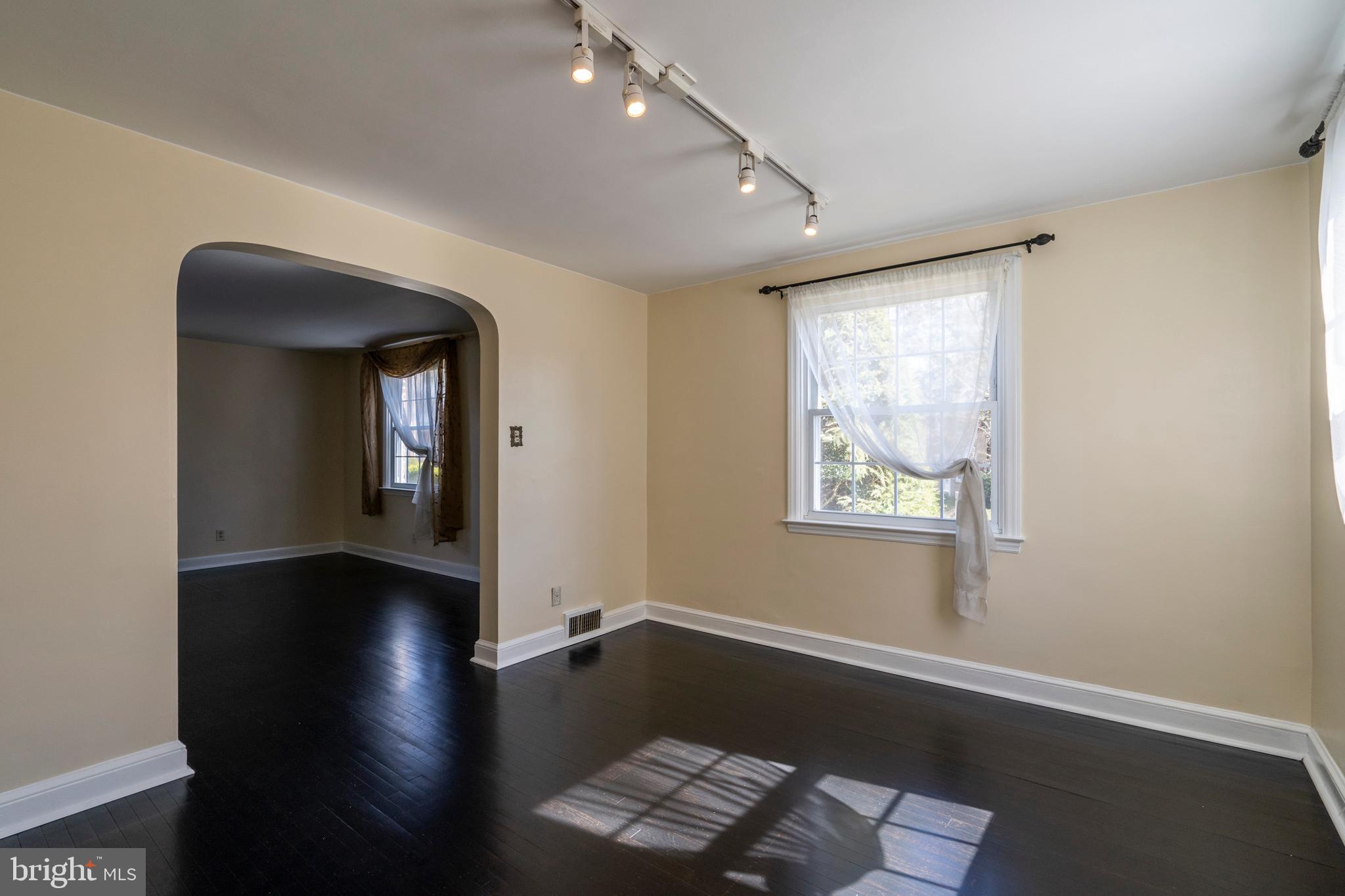 512 St Albans Road Havertown, PA 19083 - Photo 6 of 28 Dining room w/ track lighting